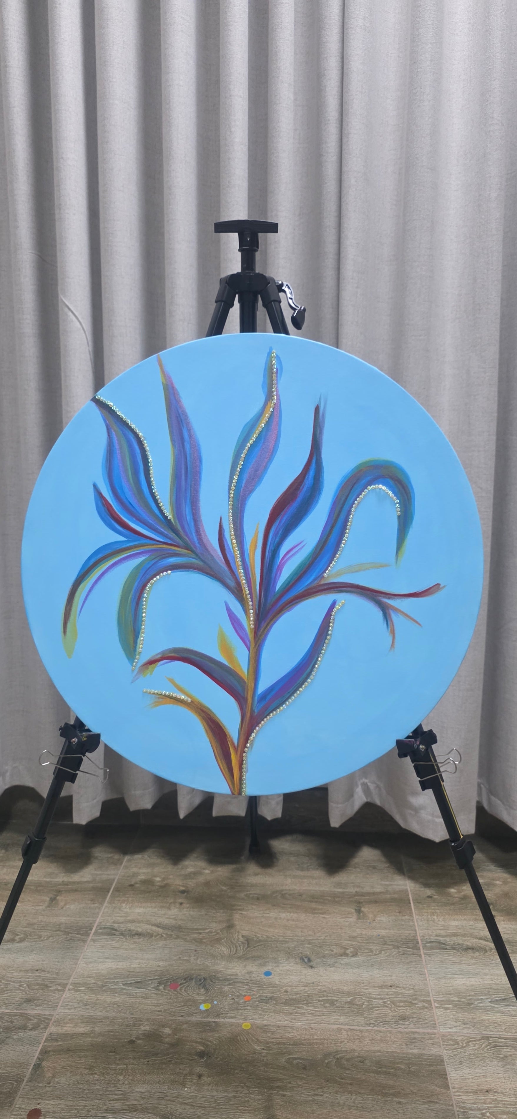 Azure Bloom – Round Abstract Acrylic Painting (diameter: 60 cm / 24 in)