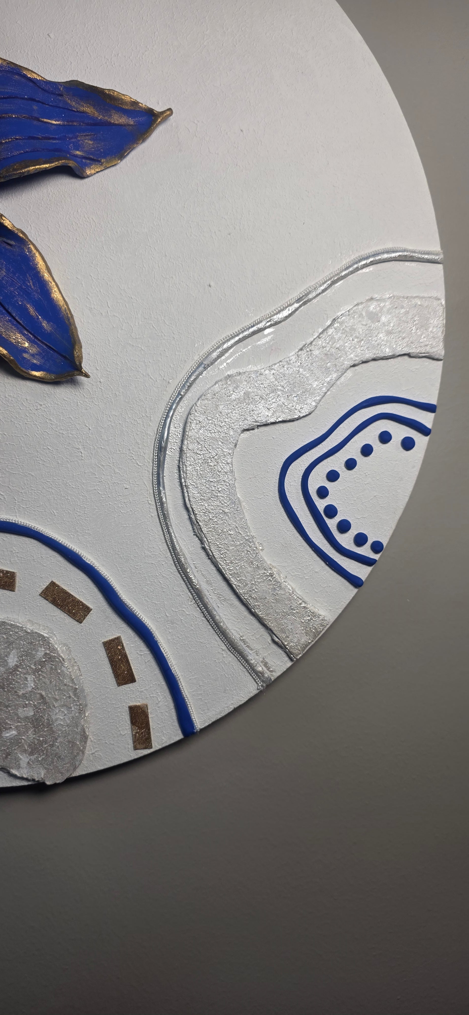 Royal Blue Blossom - Original round 3D painting, (Diameter 60 cm/24 in