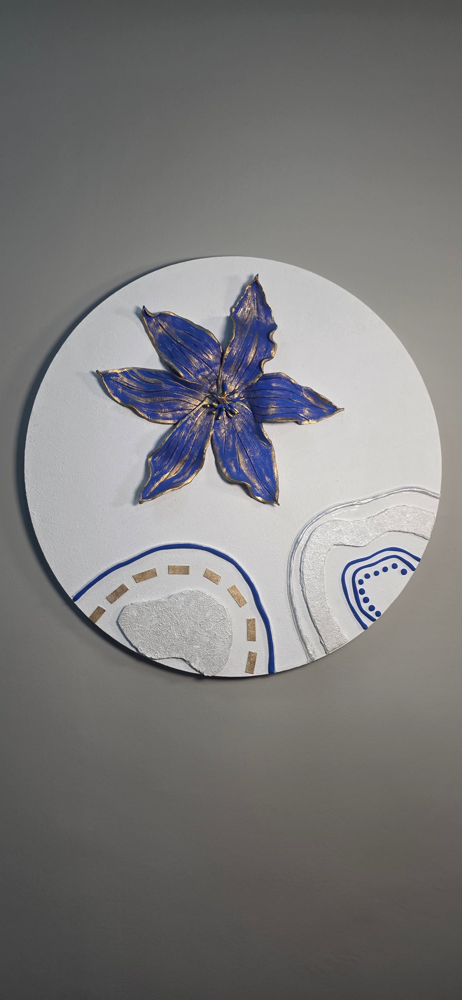 Royal Blue Blossom - Original round 3D painting, (Diameter 60 cm/24 in