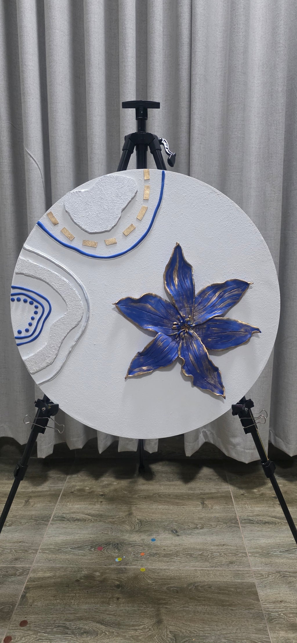 Royal Blue Blossom - Original round 3D painting, (Diameter 60 cm/24 in