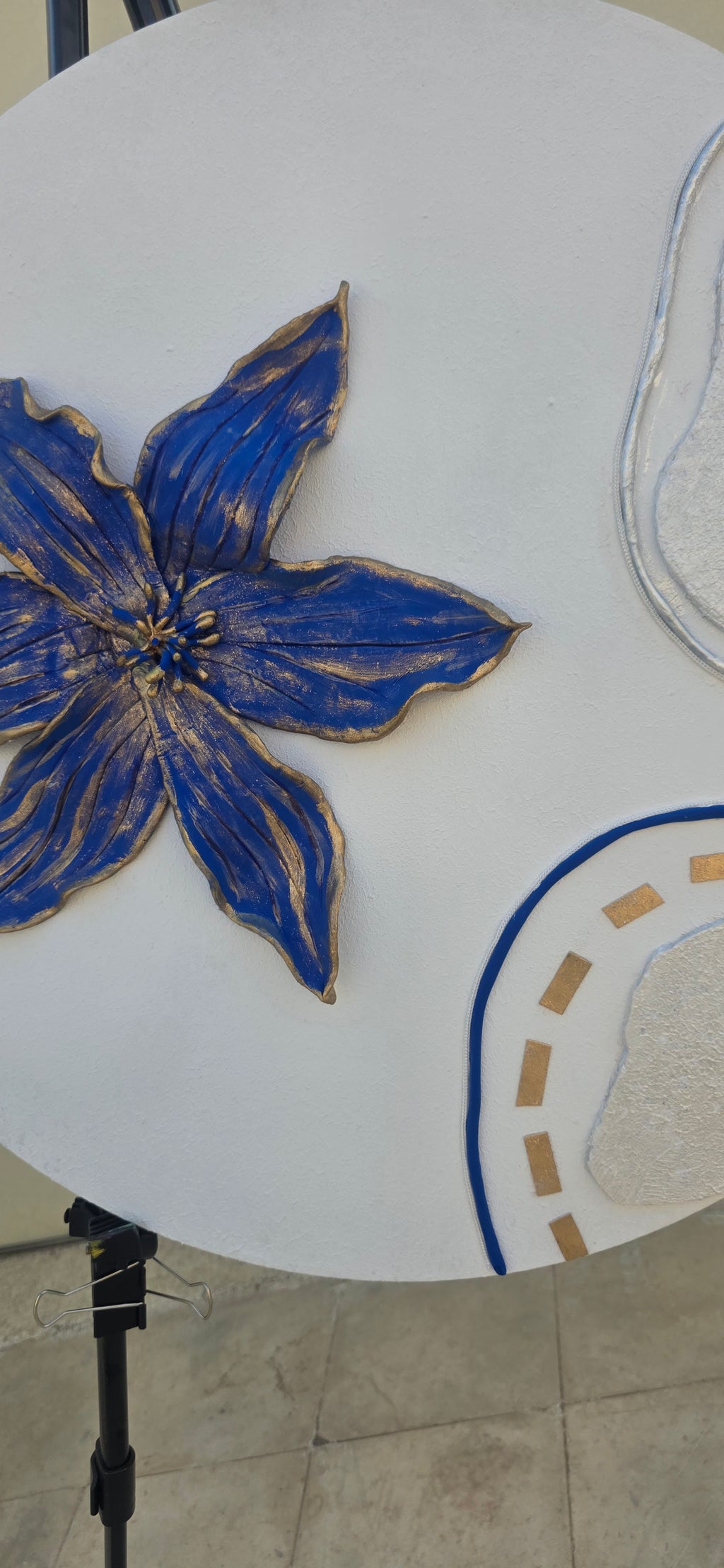 Royal Blue Blossom - Original round 3D painting, (Diameter 60 cm/24 in
