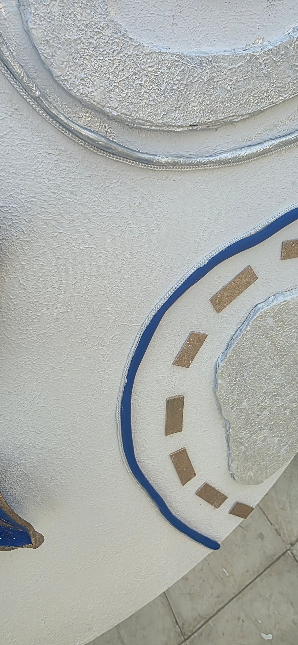 Royal Blue Blossom - Original round 3D painting, (Diameter 60 cm/24 in